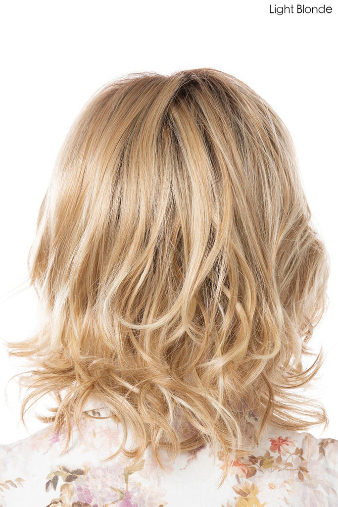 Spectacular wig by Toni Brattin | Light Blonde